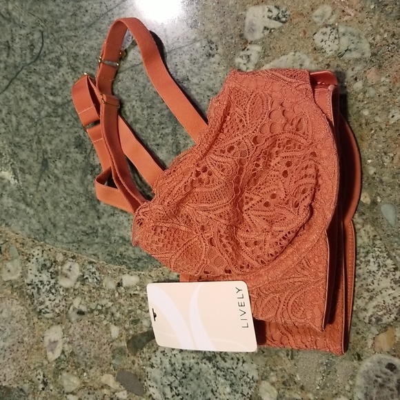 LIVELY Unlined Lace Bra - Picture 3 of 15